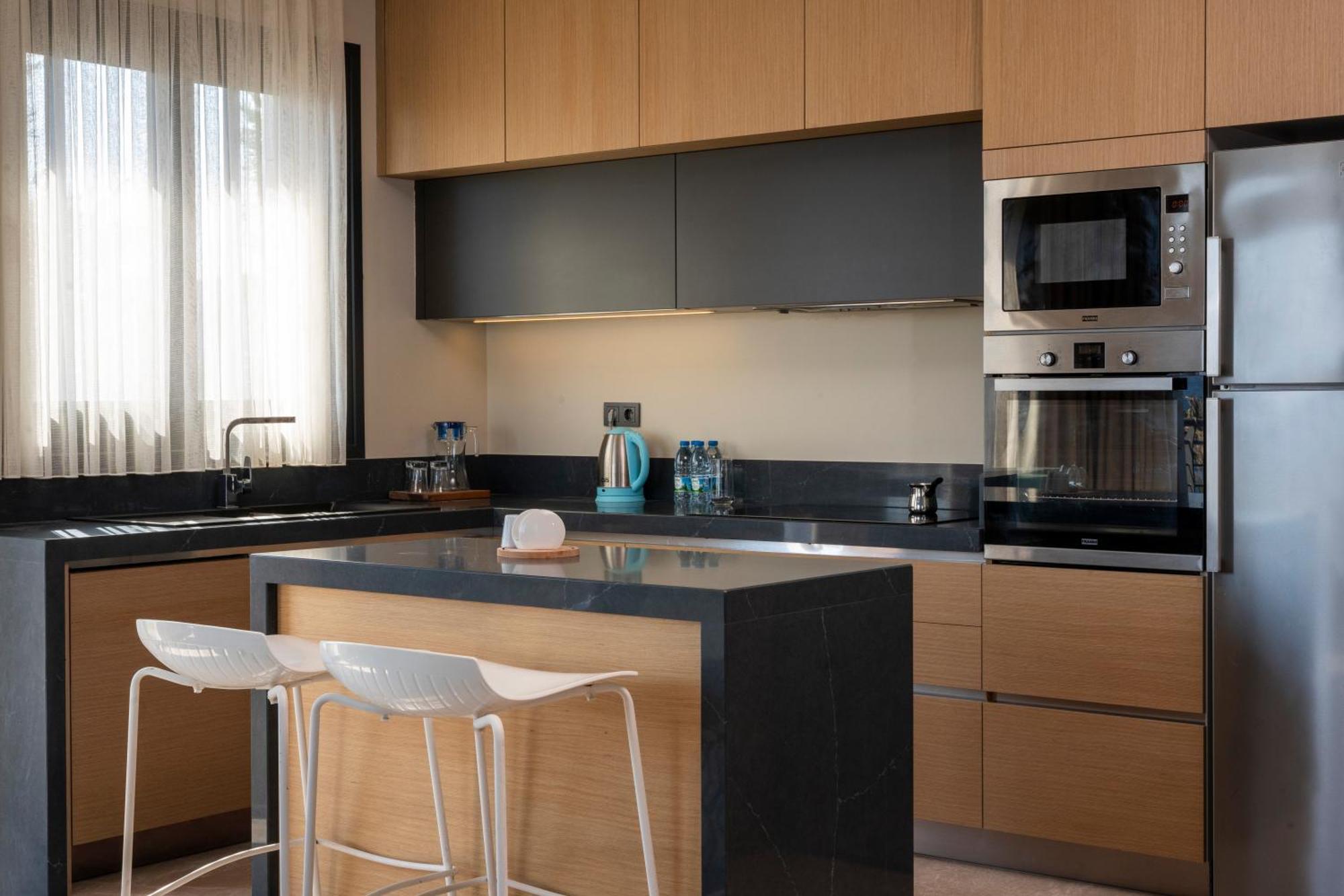 Root Redrock Yalikavak Villa ภายนอก รูปภาพ