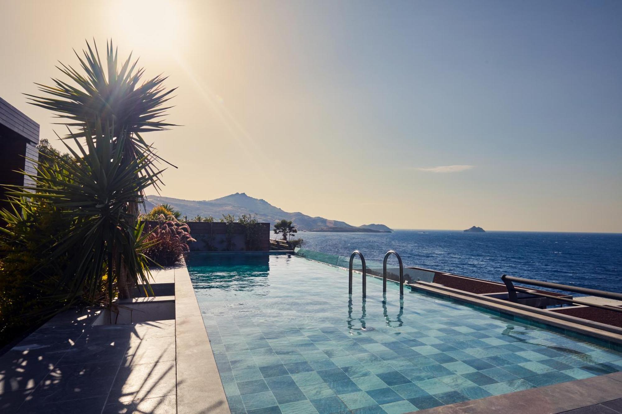 Root Redrock Yalikavak Villa ภายนอก รูปภาพ