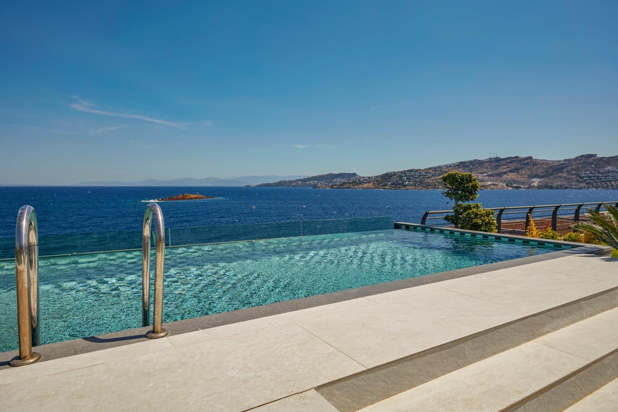 Root Redrock Yalikavak Villa ภายนอก รูปภาพ